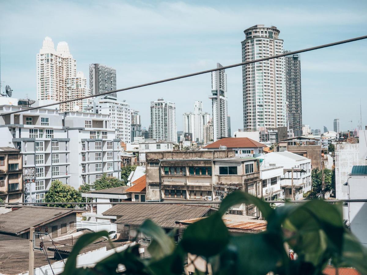 Haus Sathorn 11 Residence Bangkok Exterior photo